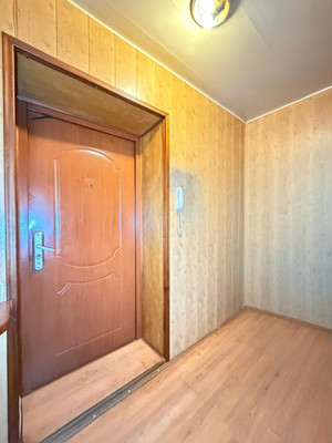 Продам двухкомнатную (2-комн.) квартиру, Кирова ул, 3кА, Нальчик г