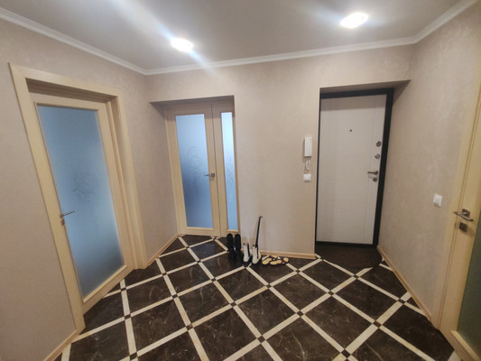 Продам двухкомнатную (2-комн.) квартиру, Нехинская ул, 30А, Великий Новгород г