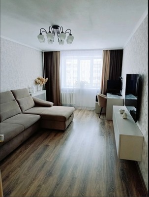 Продам двухкомнатную (2-комн.) квартиру, Нехинская ул, 30А, Великий Новгород г