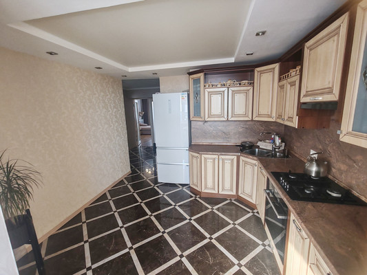 Продам двухкомнатную (2-комн.) квартиру, Нехинская ул, 30А, Великий Новгород г