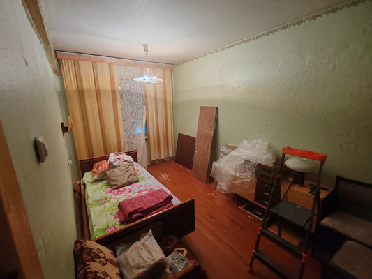 Продам двухкомнатную (2-комн.) квартиру, Химиков ул, 7, Великий Новгород г