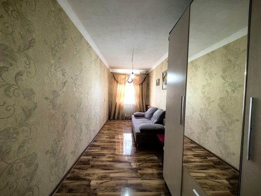 Продам трехкомнатную (3-комн.) квартиру, Бозиева ул, 6, Нарткала г