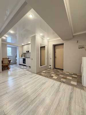 Продам трехкомнатную (3-комн.) квартиру, Кирова ул, 2ка, Нальчик г