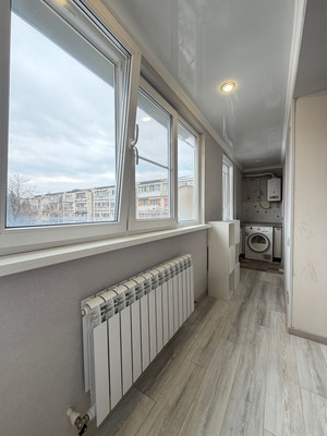 Продам трехкомнатную (3-комн.) квартиру, Кирова ул, 2ка, Нальчик г