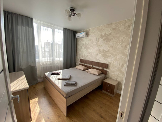 Продам двухкомнатную (2-комн.) квартиру, Хворостянского ул, 21, Новороссийск г