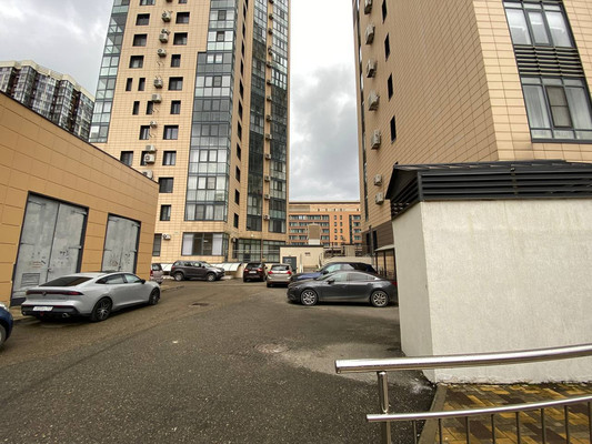 Продам трехкомнатную (3-комн.) квартиру, Шевченко ул, 24, Новороссийск г