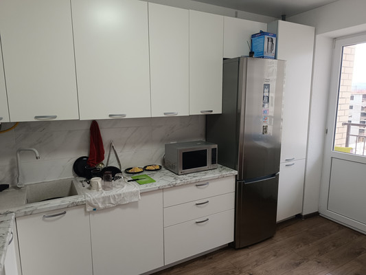 Продам однокомнатную (1-комн.) квартиру, Красина ул, 53к3, Цемдолина с