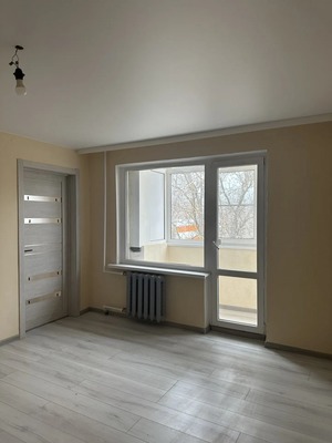 Продам двухкомнатную (2-комн.) квартиру, Ляпидевского ул, 72, Тихорецк г