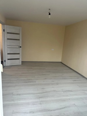 Продам двухкомнатную (2-комн.) квартиру, Ляпидевского ул, 72, Тихорецк г