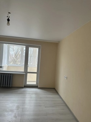 Продам двухкомнатную (2-комн.) квартиру, Ляпидевского ул, 72, Тихорецк г