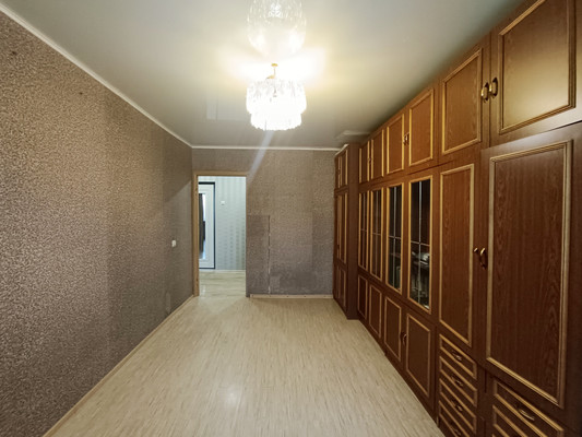 Продам двухкомнатную (2-комн.) квартиру, Минская ул, 122, Иваново г