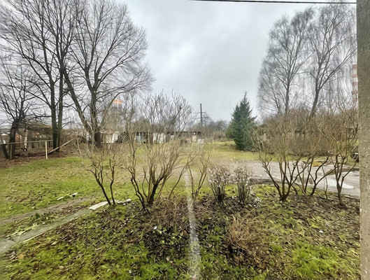 Продам двухкомнатную (2-комн.) квартиру, Ялтинская ул, 75, Калининград г