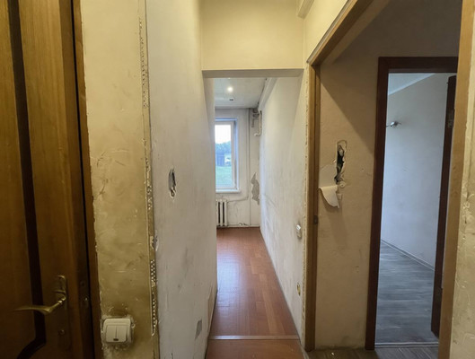 Продам двухкомнатную (2-комн.) квартиру, Ялтинская ул, 75, Калининград г