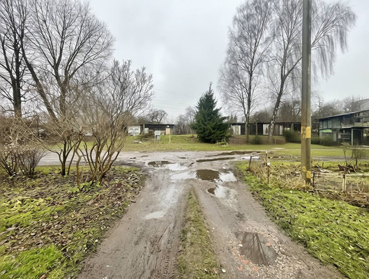 Продам двухкомнатную (2-комн.) квартиру, Ялтинская ул, 75, Калининград г