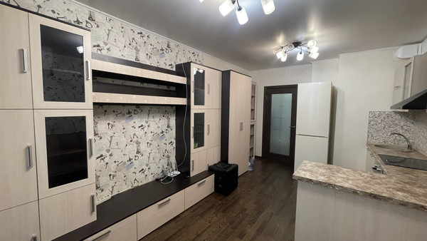 Продам однокомнатную (1-комн.) квартиру, Авиаторов Балтики пр-кт, 15, Мурино п