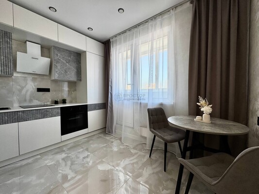 Продам однокомнатную (1-комн.) квартиру, Коровинское ш, 34, Москва г