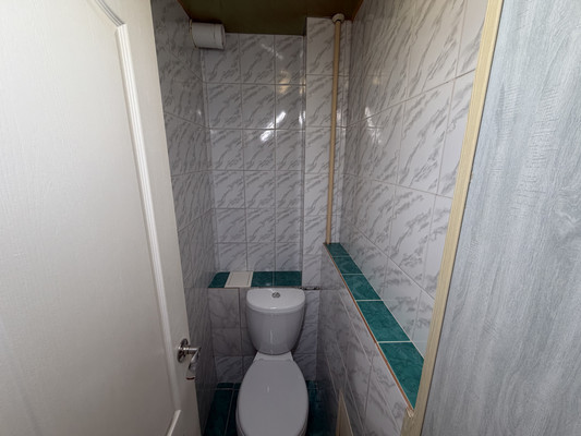 Продам трехкомнатную (3-комн.) квартиру, Победы пр-кт, 45к3, Комсомольск-на-Амуре г