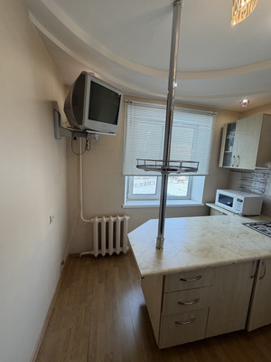 Продам трехкомнатную (3-комн.) квартиру, Победы пр-кт, 45к3, Комсомольск-на-Амуре г