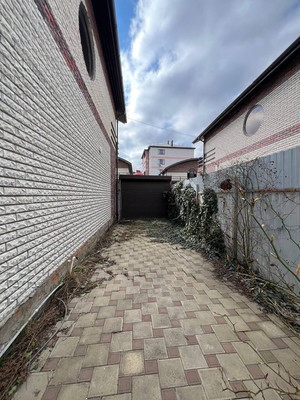 Продам , Новороссийская ул, 4, Яблоновский пгт, 0 км от города