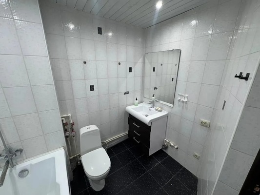 Сдам трехкомнатную (3-комн.) квартиру, Красная ул, 59, Кропоткин г