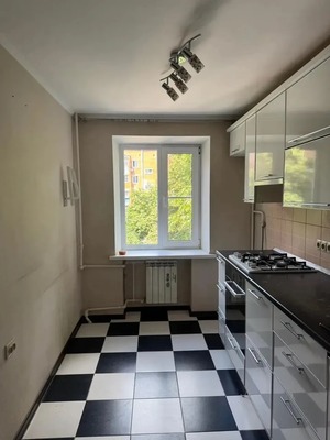 Сдам трехкомнатную (3-комн.) квартиру, Красная ул, 59, Кропоткин г