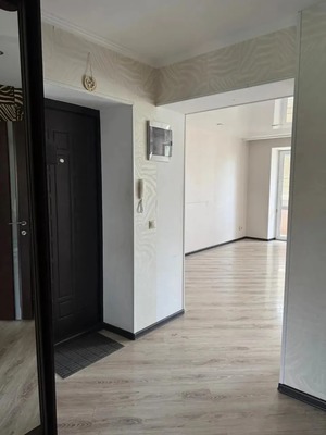 Сдам трехкомнатную (3-комн.) квартиру, Красная ул, 59, Кропоткин г