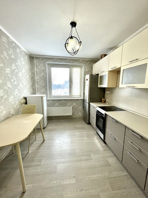 Продам двухкомнатную (2-комн.) квартиру, Генерала Стрельбицкого (Кузнечики мкр.) ул, 13, Подольск г