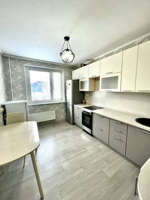 Продам двухкомнатную (2-комн.) квартиру, Генерала Стрельбицкого (Кузнечики мкр.) ул, 13, Подольск г