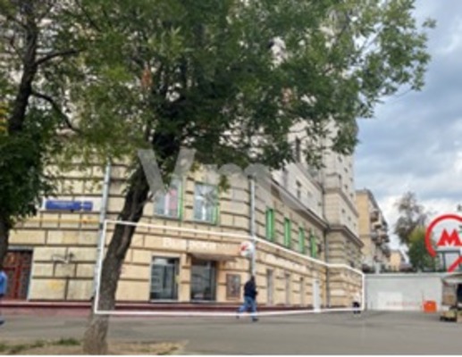 Продам торговое помещение 177 м2, Трофимова ул, 35/20, Москва г