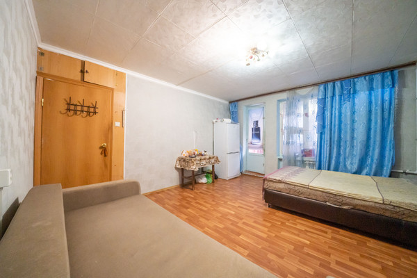 Продам комнату в 4-комн. квартире, Народного Ополчения пр-кт, 187А, Санкт-Петербург г