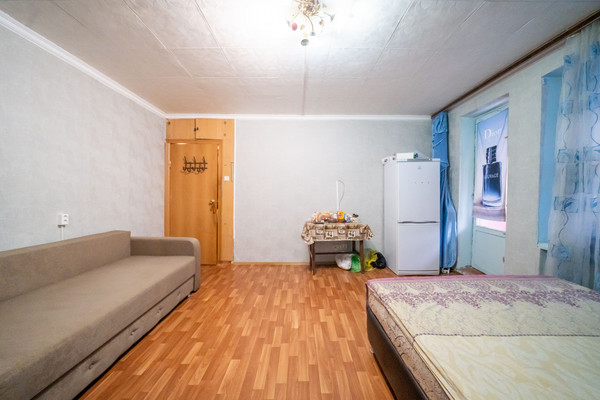 Продам комнату в 4-комн. квартире, Народного Ополчения пр-кт, 187А, Санкт-Петербург г