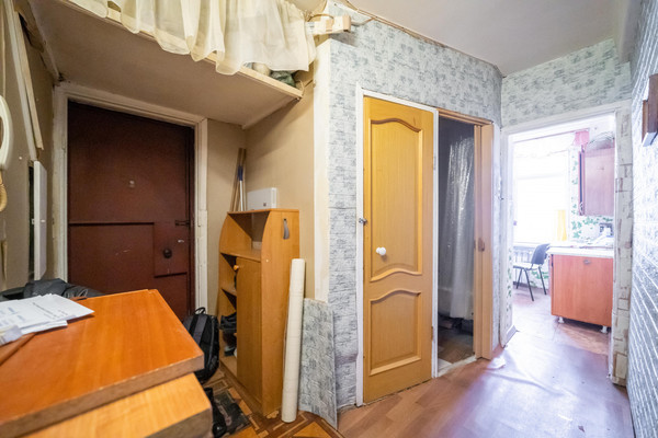 Продам комнату в 4-комн. квартире, Народного Ополчения пр-кт, 187А, Санкт-Петербург г