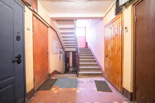 Продам комнату в 4-комн. квартире, Народного Ополчения пр-кт, 187А, Санкт-Петербург г