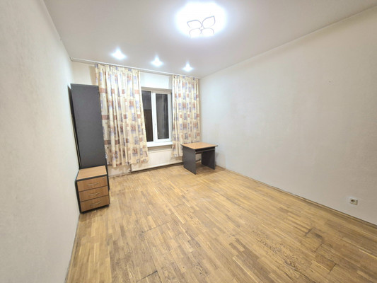 Сдам двухкомнатную (2-комн.) квартиру, Орджоникидзе ул, 5к3, Москва г