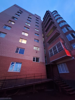 Продам трехкомнатную (3-комн.) квартиру, Октябрьское ш, 36, Волгодонск г