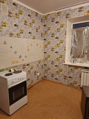 Продам трехкомнатную (3-комн.) квартиру, Октябрьское ш, 36, Волгодонск г