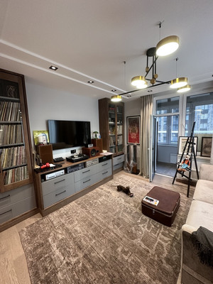 Продам двухкомнатную (2-комн.) квартиру, Берзарина ул, 30, Москва г