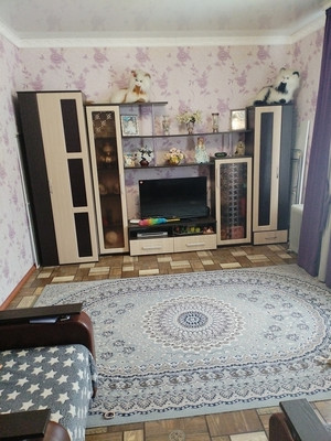 Продам трехкомнатную (3-комн.) квартиру, Металлистов ул, 15, Алексин г