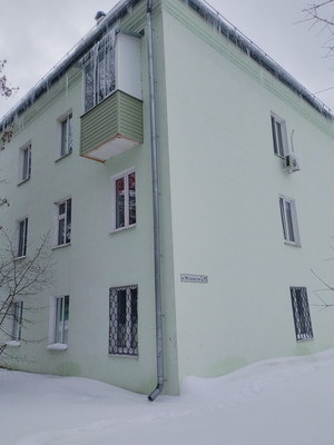 Продам трехкомнатную (3-комн.) квартиру, Металлистов ул, 15, Алексин г