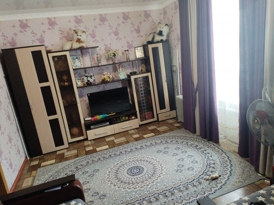 Продам трехкомнатную (3-комн.) квартиру, Металлистов ул, 15, Алексин г