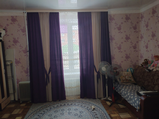 Продам трехкомнатную (3-комн.) квартиру, Металлистов ул, 15, Алексин г