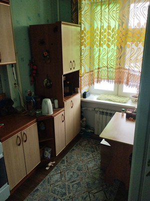 Продам трехкомнатную (3-комн.) квартиру, Металлистов ул, 15, Алексин г