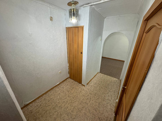 Продам двухкомнатную (2-комн.) квартиру, Лукашова ул, 6, Комсомольск-на-Амуре г