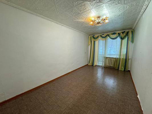 Продам двухкомнатную (2-комн.) квартиру, Лукашова ул, 6, Комсомольск-на-Амуре г