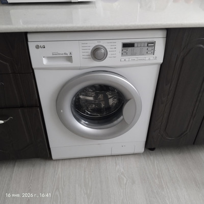 Продам двухкомнатную (2-комн.) квартиру, Рождественская ул, 52, Анапа г