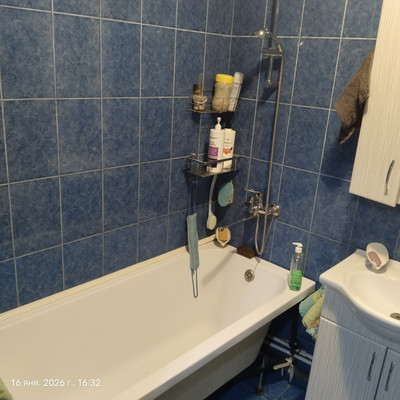 Продам двухкомнатную (2-комн.) квартиру, Рождественская ул, 52, Анапа г