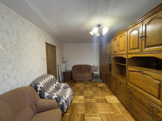 Сдам однокомнатную (1-комн.) квартиру, Нежинская ул, 13, Москва г