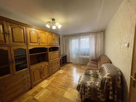 Сдам однокомнатную (1-комн.) квартиру, Нежинская ул, 13, Москва г