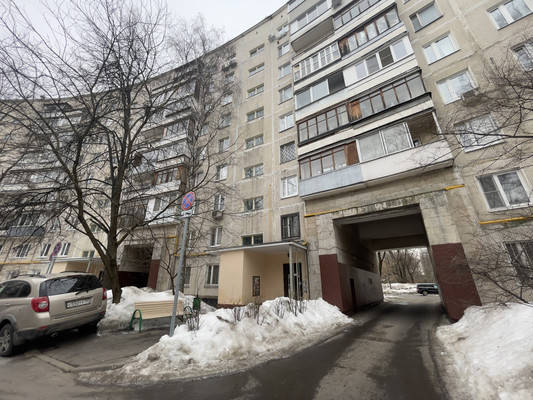 Сдам однокомнатную (1-комн.) квартиру, Нежинская ул, 13, Москва г