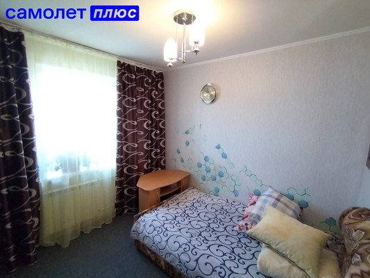 Продам трехкомнатную (3-комн.) квартиру, Тихонова ул, 5, Фокино г